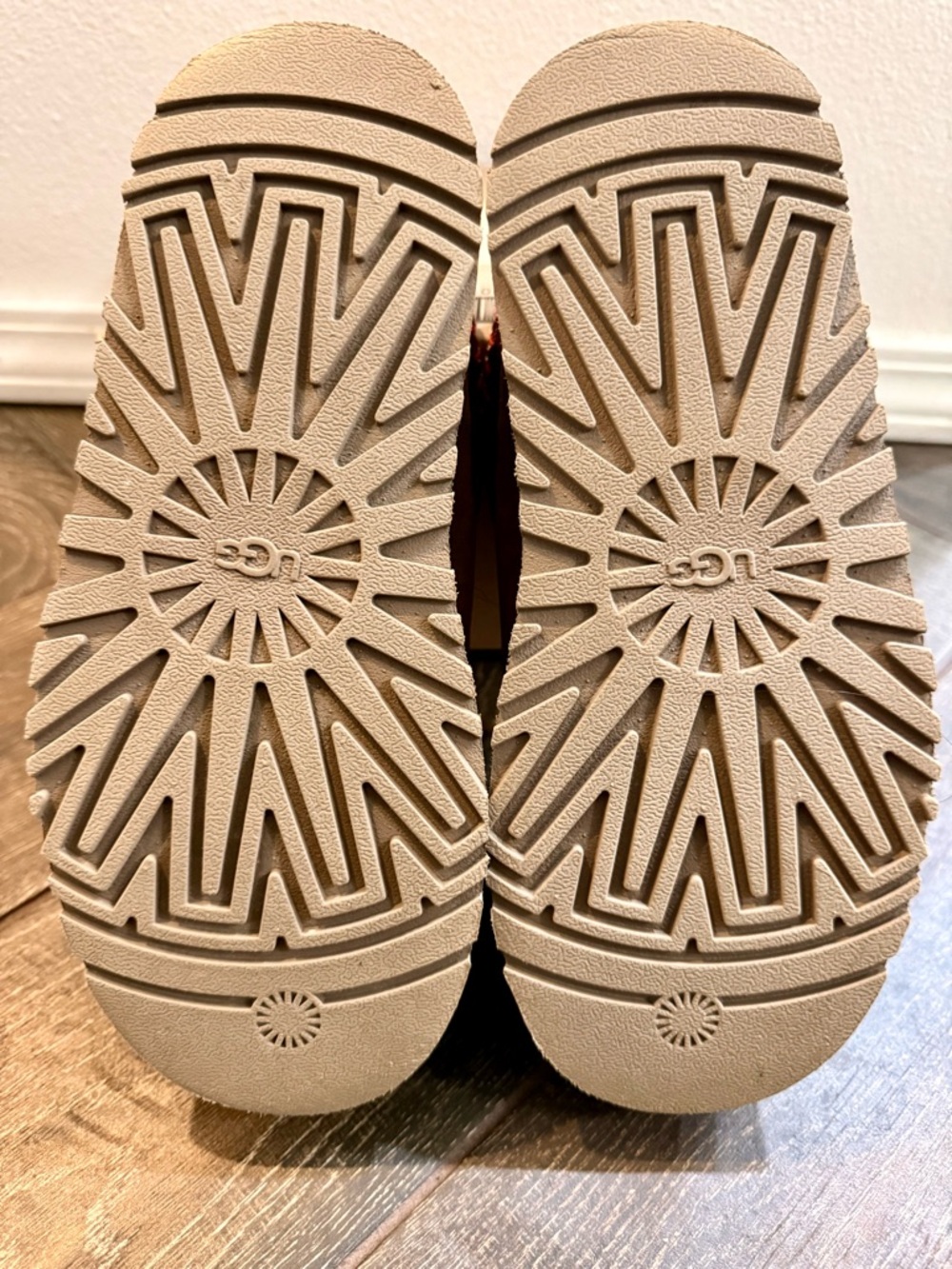 UGG Tasman platforms - Picture 4 of 8